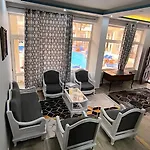 Paradise Hill Hotel