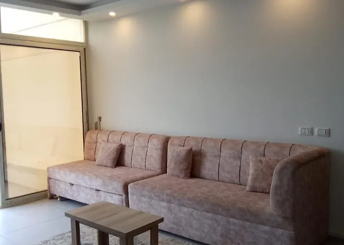 Paradise Hill Hotel