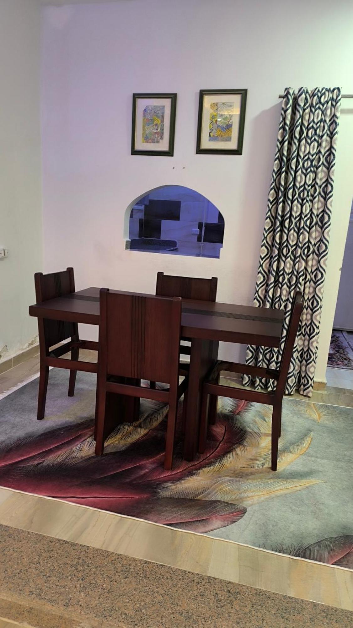Hotel Paradise Hill 4*